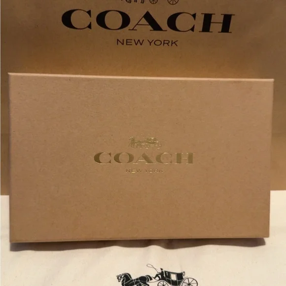 Coach Red Embossed Wristlet giftbox...$199 Retail - Picture 3 of 6